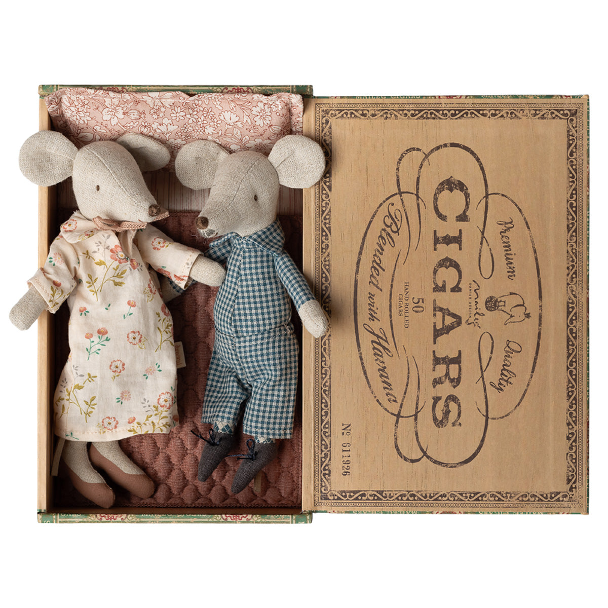 Maileg Grandma and Grandpa Mice in Cigar Box, New