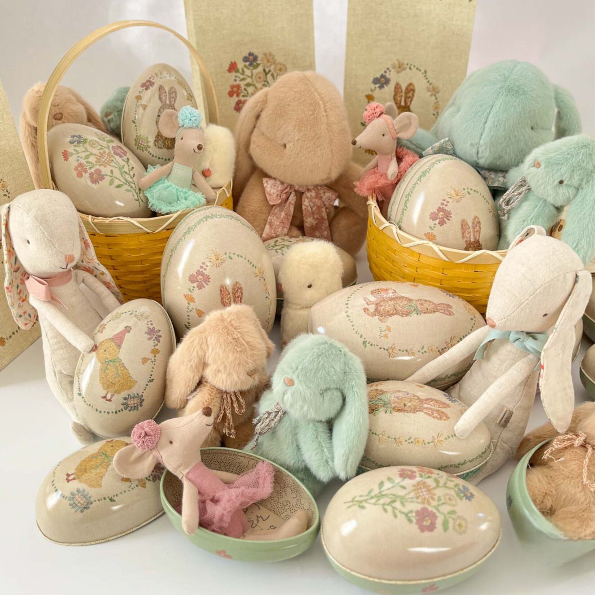 Maileg Metal Nesting Easter Eggs, Rose