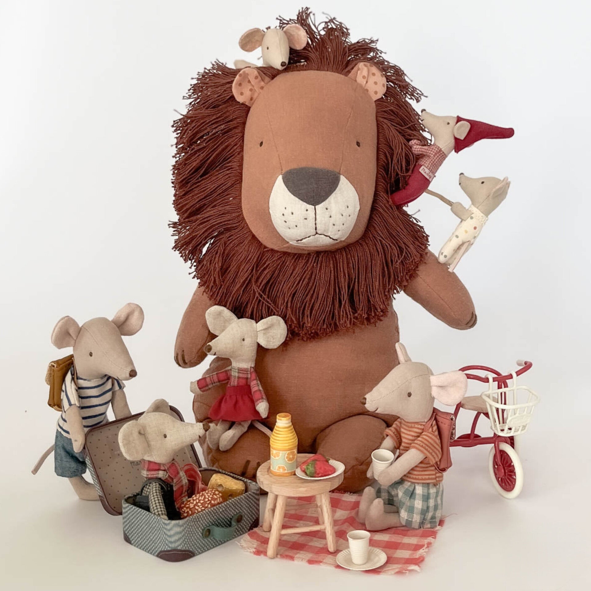 Maileg Safari Friend, Medium, Lion